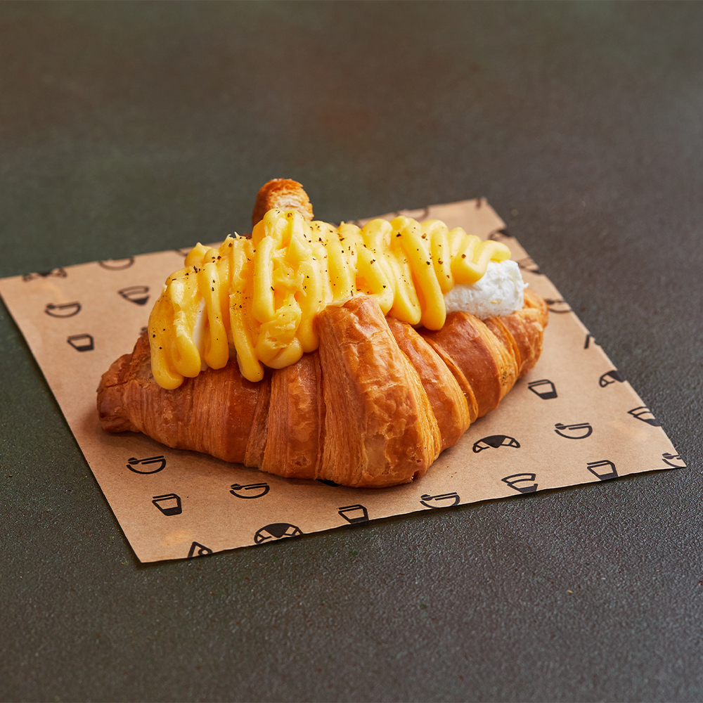Egg Benedict Croissant